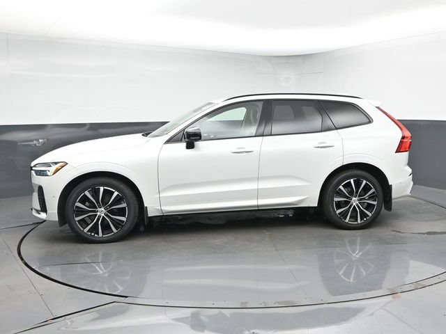 Used 2023 Volvo XC60 B5 Plus w/ Climate Package AWD/4WD image 6
