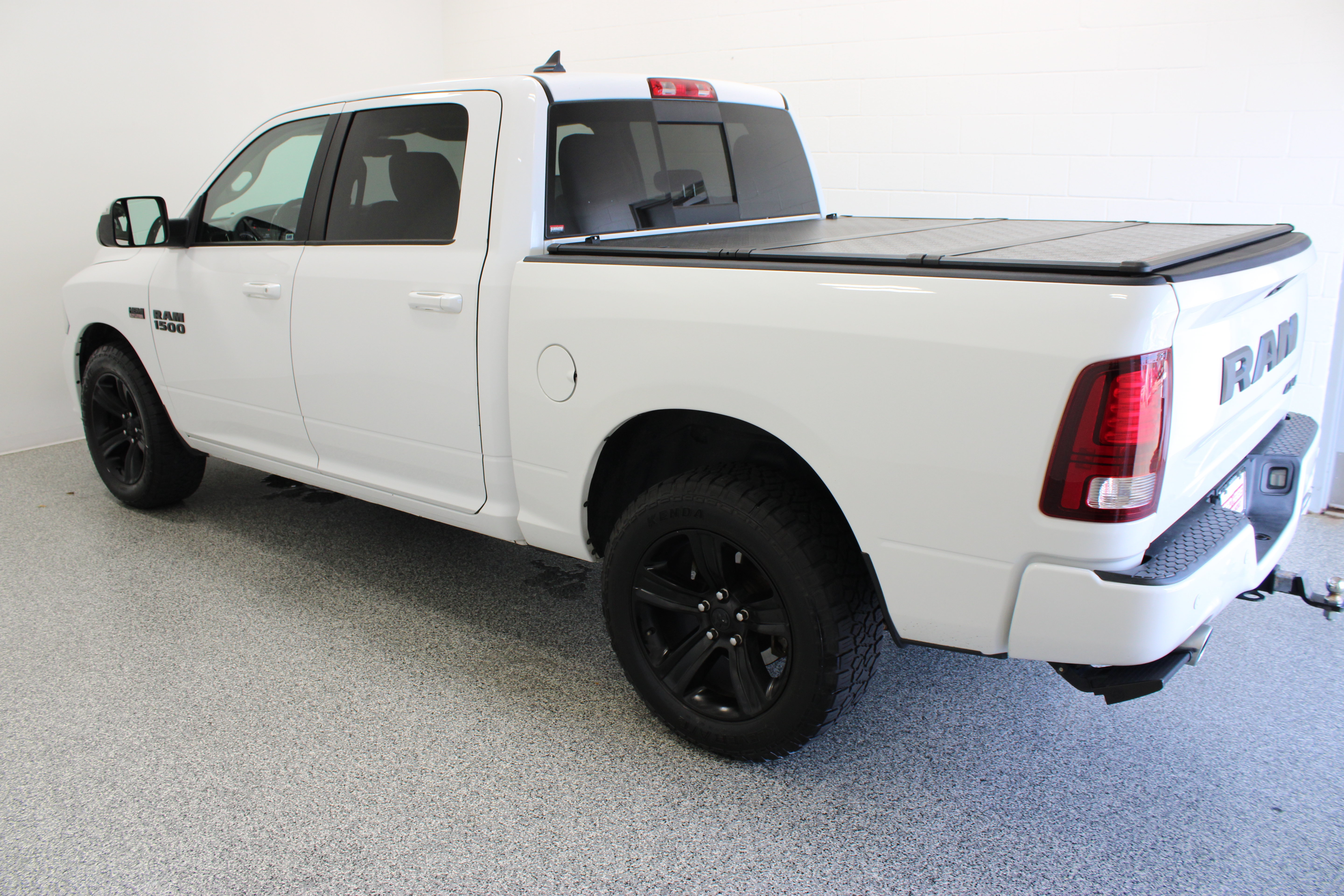 Used 2018 RAM 1500 Sport AWD/4WD image 11