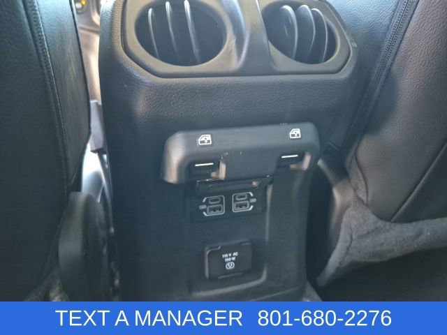 Used 2023 Jeep Wrangler Unlimited Sahara w/ Cold Weather Group AWD/4WD image 15