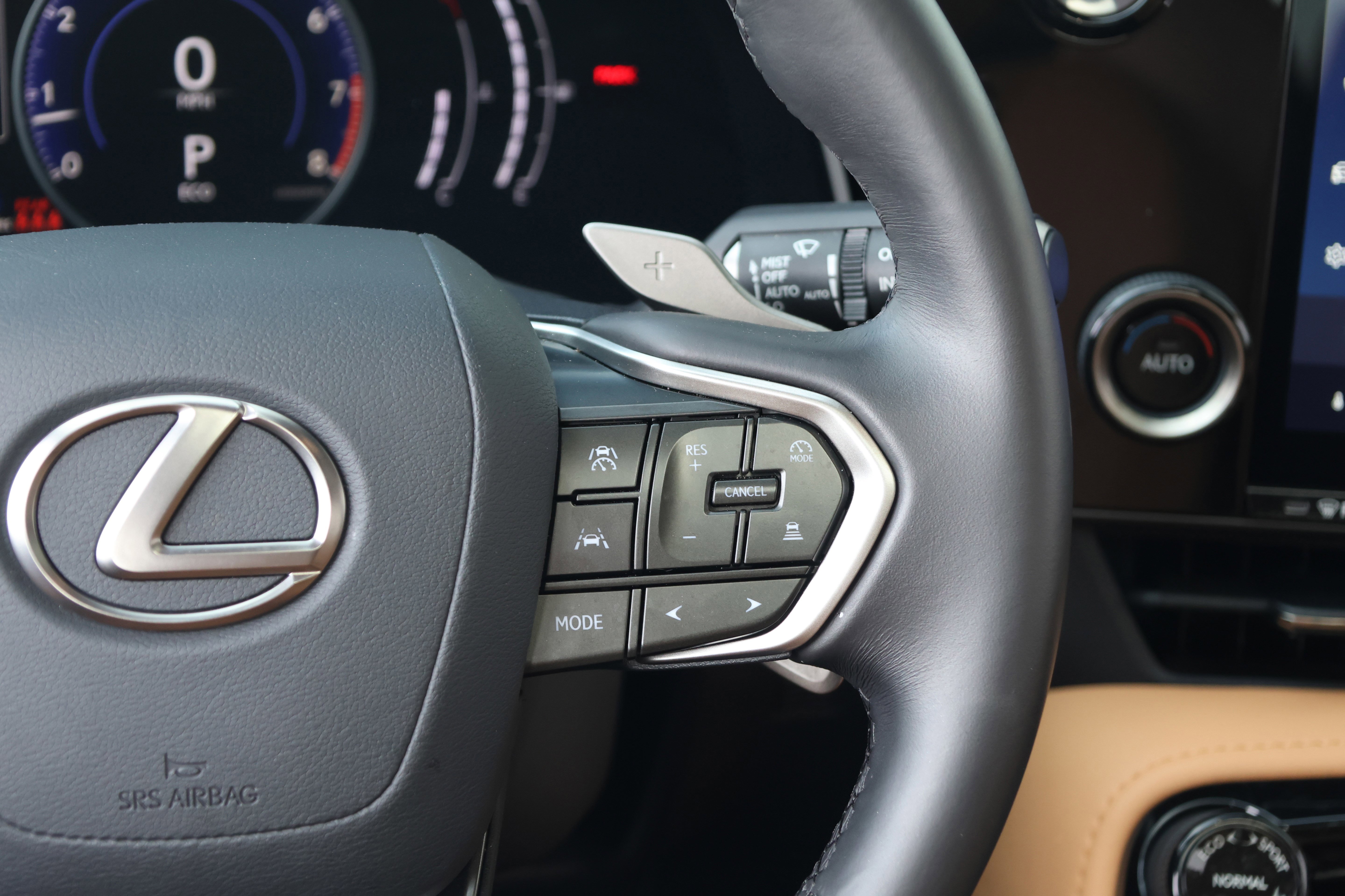 Certified 2025 Lexus NX 250 250 Premium w/ Towing Package (2000 Lbs) image 22