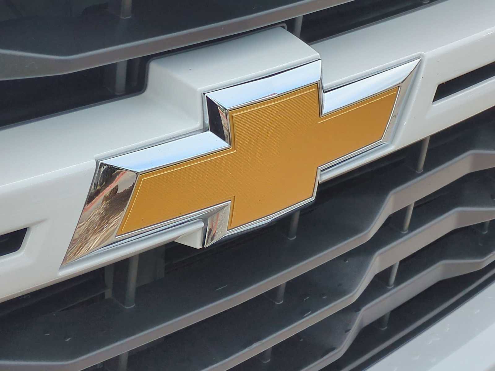Used 2024 Chevrolet Silverado 2500 Custom w/ Custom Value Package AWD/4WD image 31