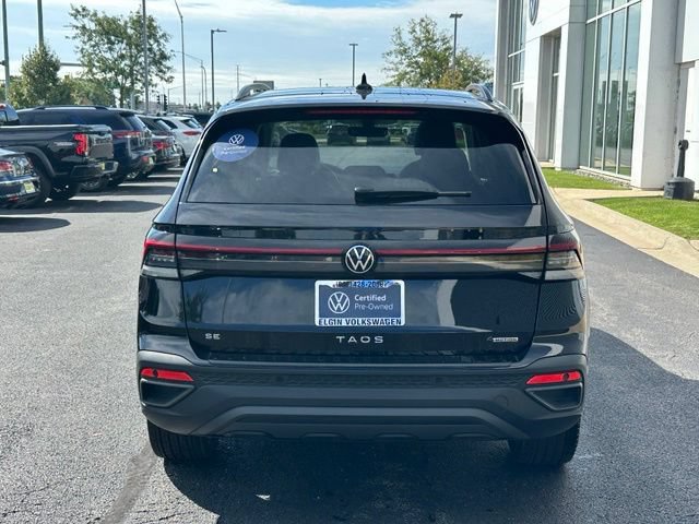 Used 2025 Volkswagen Taos SE AWD/4WD image 5