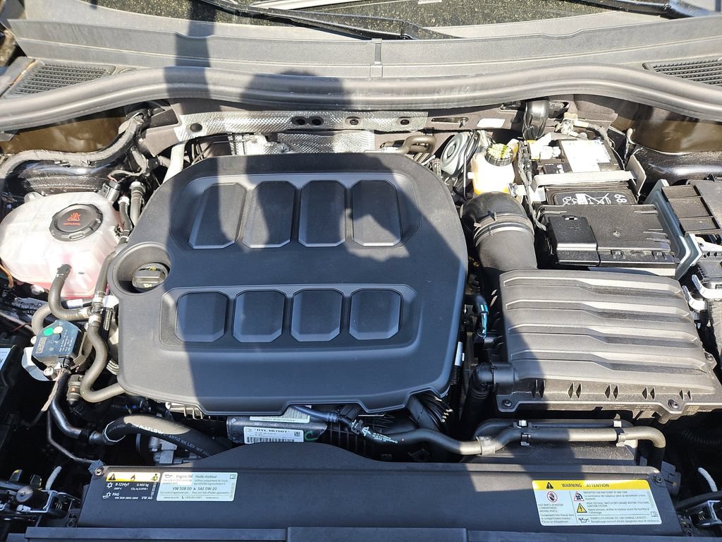 Certified 2026 Volkswagen Tiguan SE R-Line AWD/4WD image 35