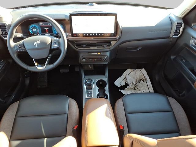 Used 2025 Ford Bronco Sport Outer Banks w/ Outer Banks Tech Package+ AWD/4WD image 8