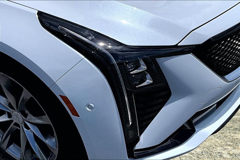 Certified 2026 Cadillac CT5 Sport RWD image 32