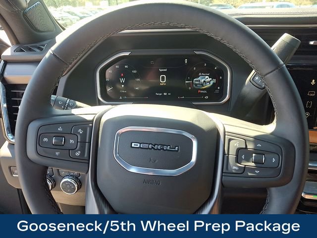 Used 2026 GMC Sierra 2500 Denali Ultimate image 4