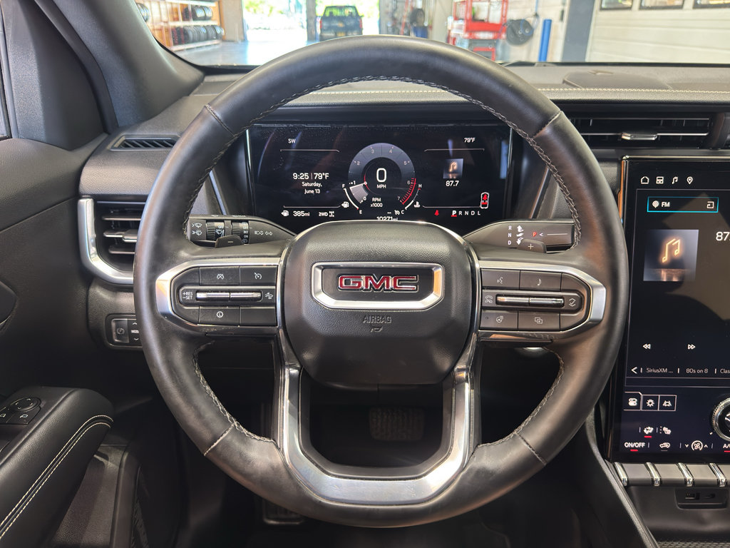 Used 2025 GMC Terrain Elevation AWD/4WD image 21