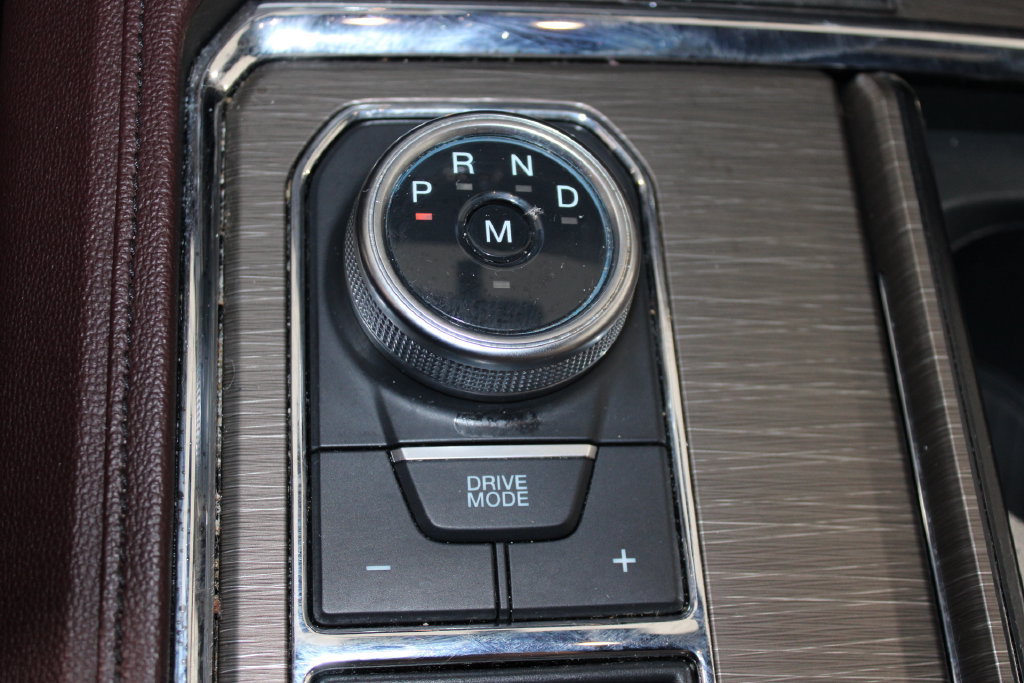 Used 2024 Ford Expedition Limited RWD image 46