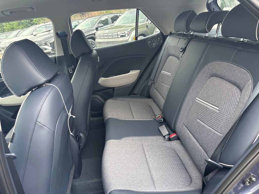 New 2026 Hyundai Venue SEL FWD image 33