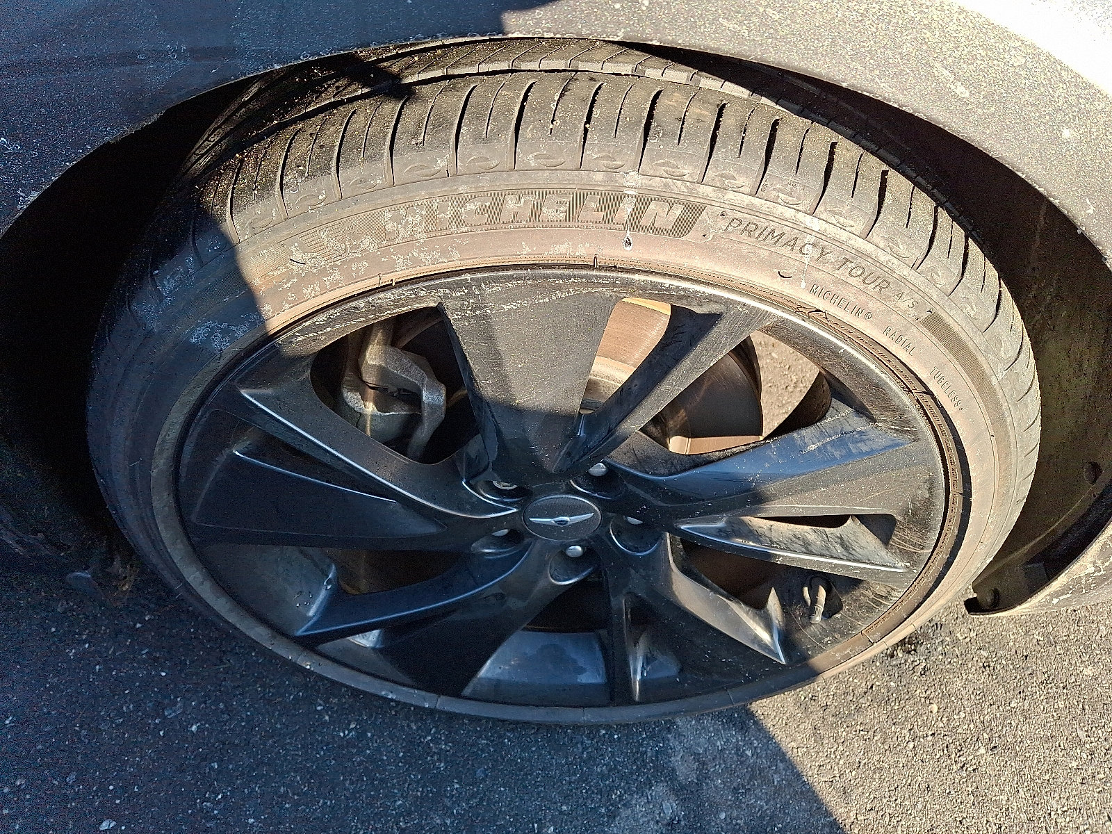 Used 2023 Genesis G70 2.0T w/ Sport Prestige Package image 9