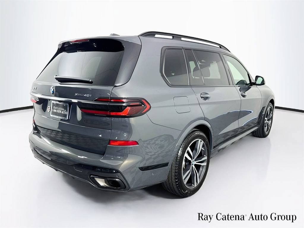 Used 2026 BMW X7 xDrive40i w/ M Sport Package AWD/4WD image 7