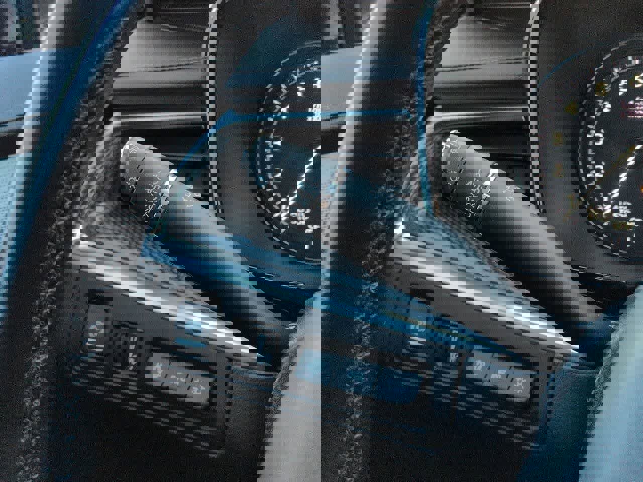 Used 2023 Cadillac XT5 Sportv w/ Technology Package image 28