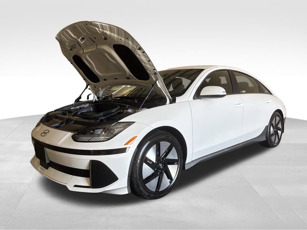 Used 2024 Hyundai Ioniq 6 SE image 17