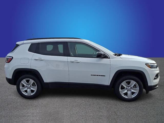 Used 2022 Jeep Compass Latitude AWD/4WD image 4