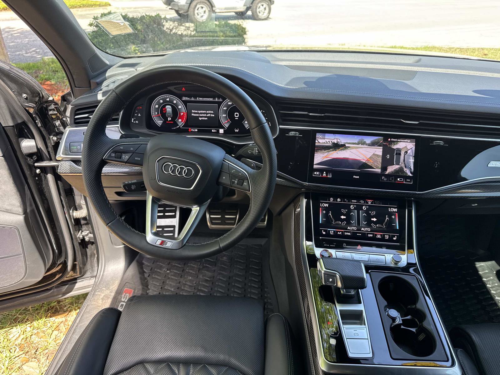 Used 2023 Audi SQ7 Prestige w/ Prestige Package AWD/4WD image 18