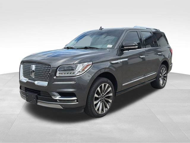 Used 2018 Lincoln Navigator Select AWD/4WD image 8