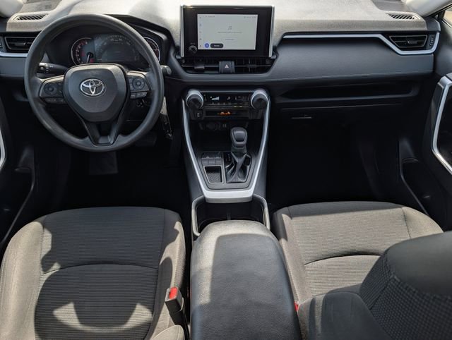 Used 2023 Toyota RAV4 LE FWD image 10