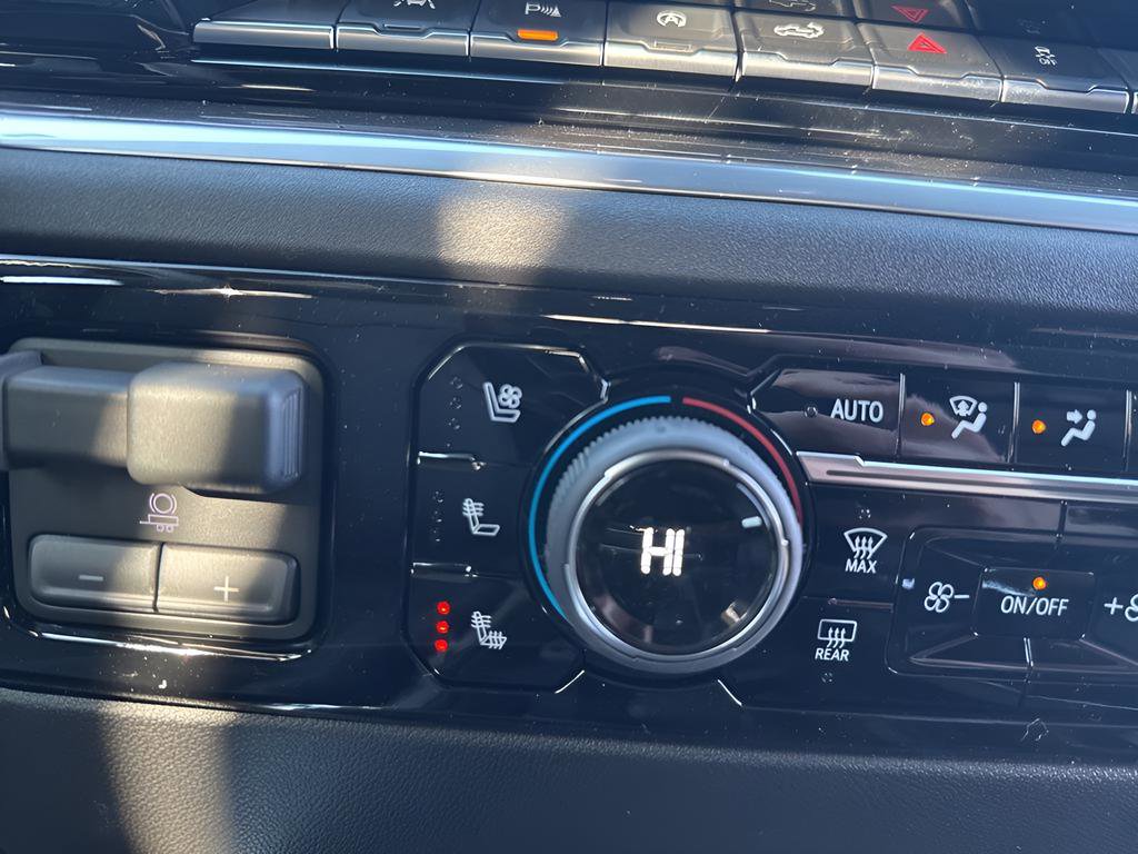 New 2026 Chevrolet Silverado 1500 High Country w/ High Country Premium Package image 59