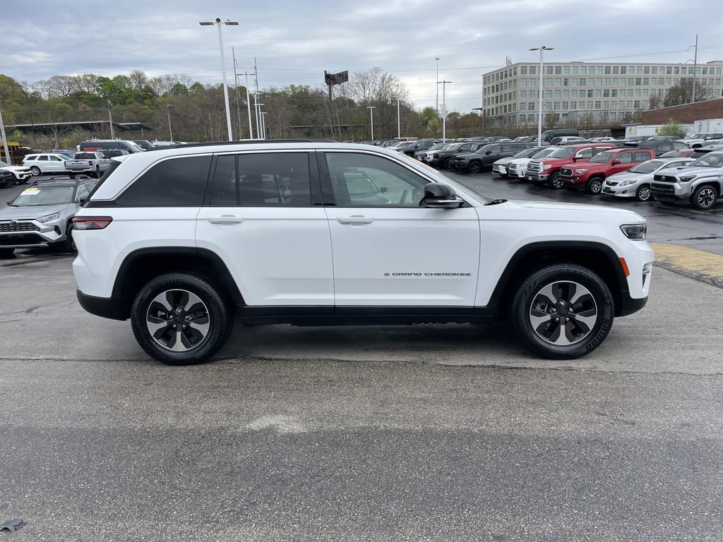 Used 2024 Jeep Grand Cherokee Limited 4xe AWD/4WD image 7