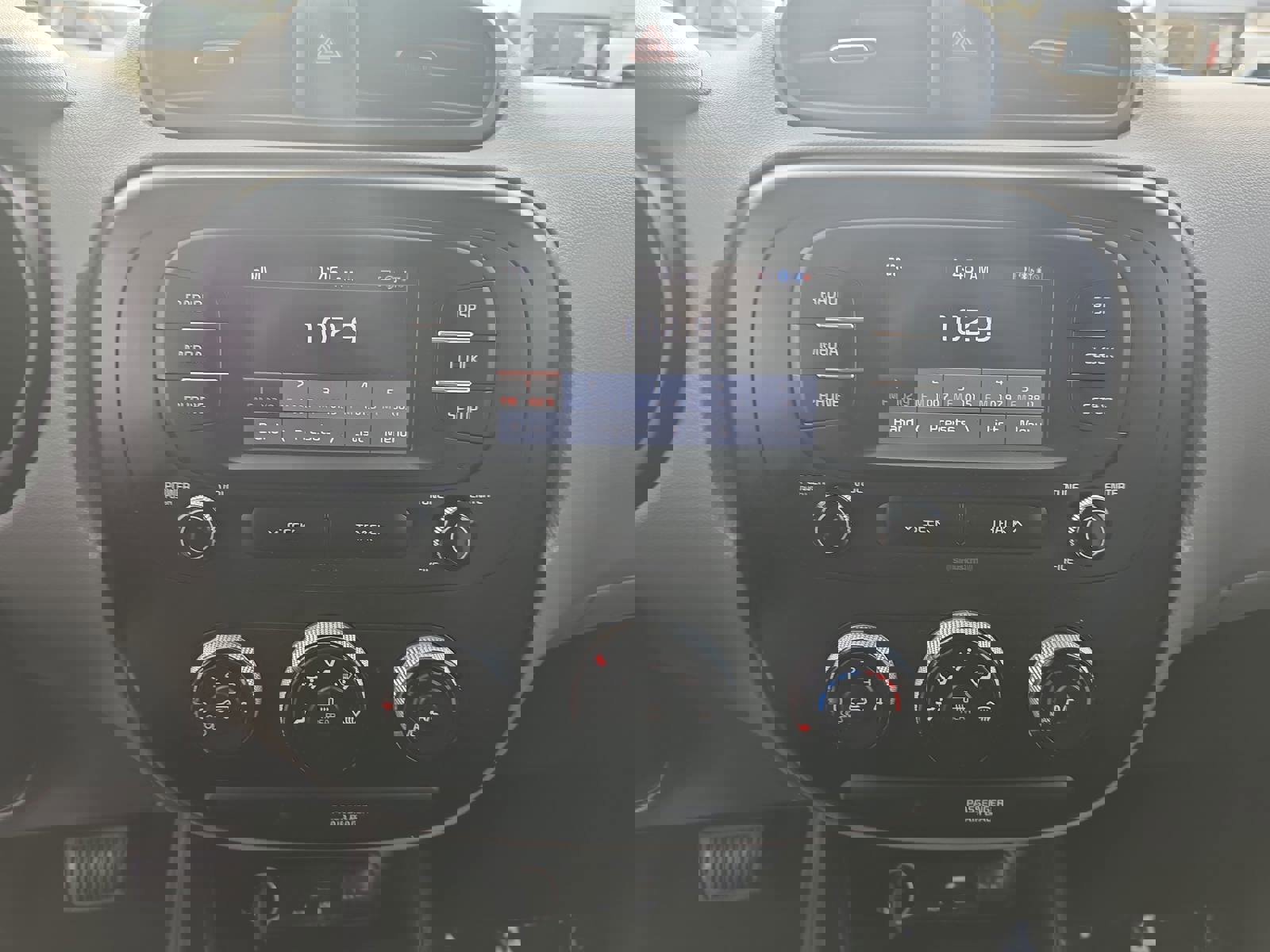 Used 2017 Kia Soul w/ Convenience Package image 25