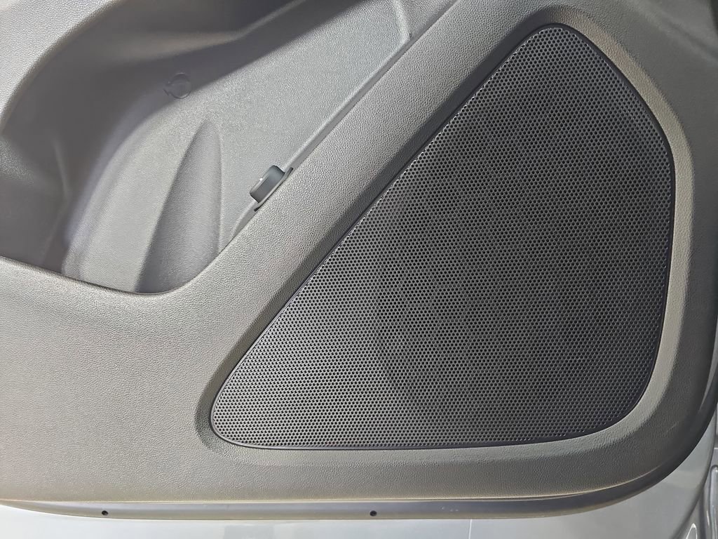 Certified 2024 Chevrolet Equinox LT w/ LPO, Floor Liner Package image 34