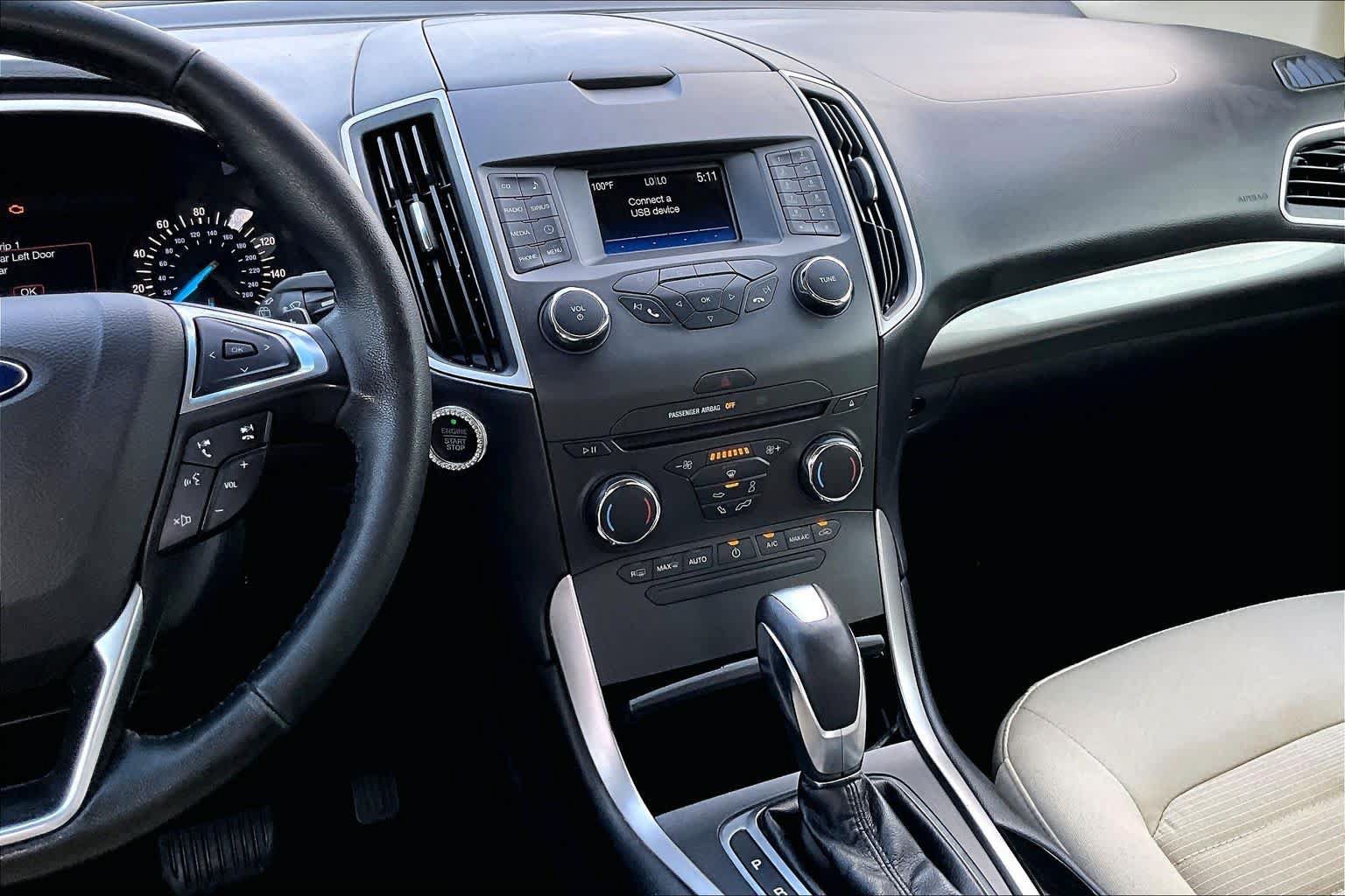 Certified 2017 Ford Edge SEL FWD image 7