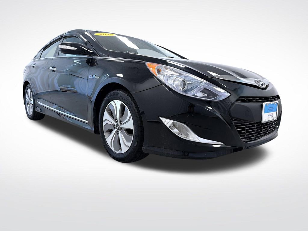 Used 2015 Hyundai Sonata Limited w/ Option Group 02 FWD image 1
