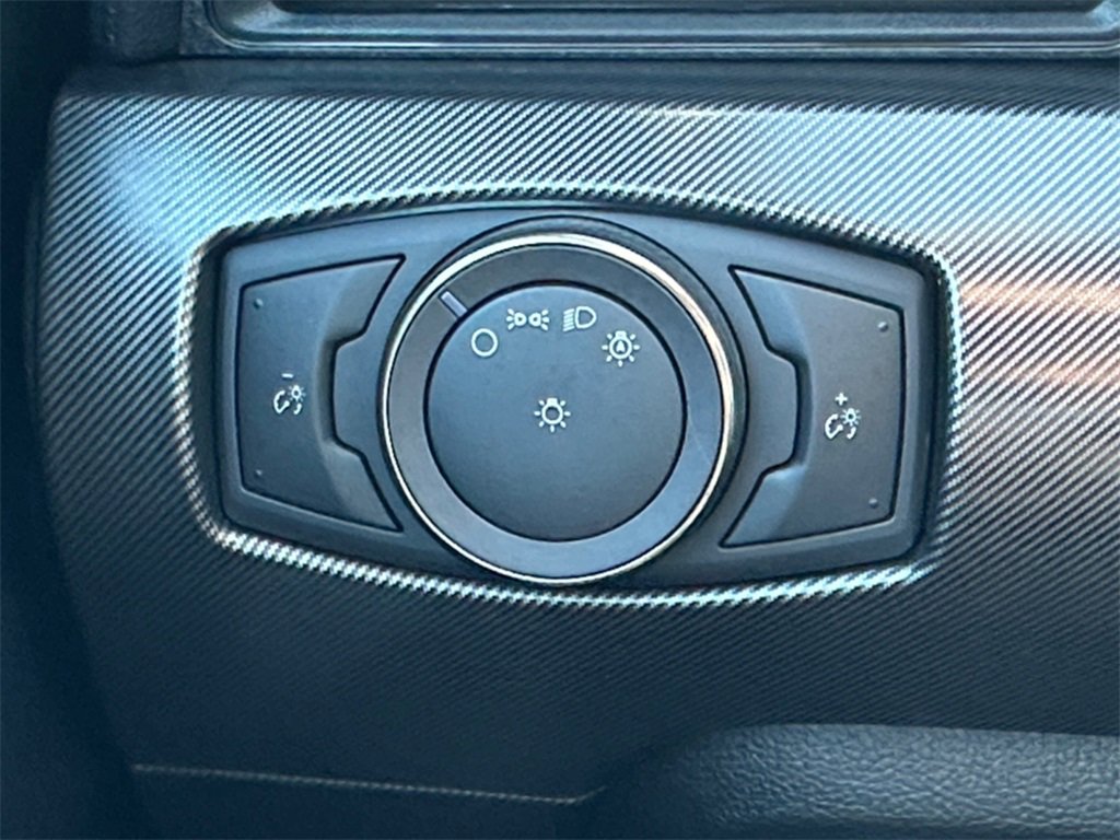 Used 2019 Ford Mustang Shelby GT350 w/ Technology Package image 18