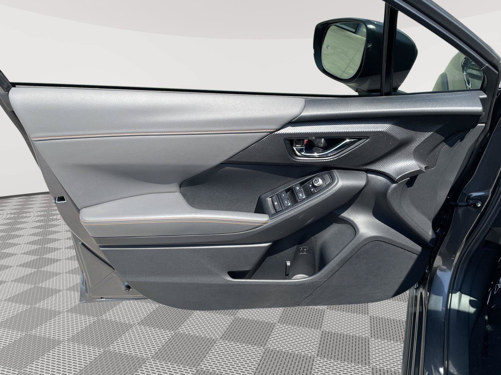 Certified 2025 Subaru Crosstrek 2.5i Limited w/ Crosstrek Mirror Package AWD/4WD image 23