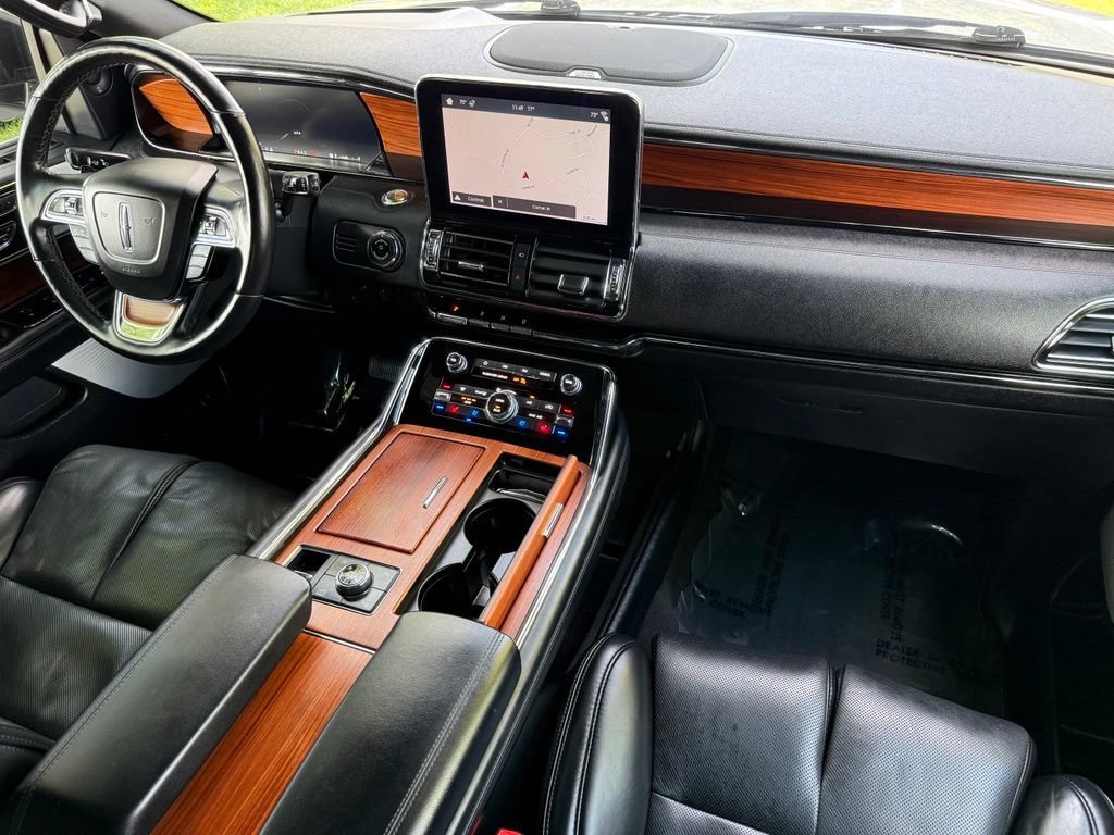 Used 2019 Lincoln Navigator L Reserve AWD/4WD image 24