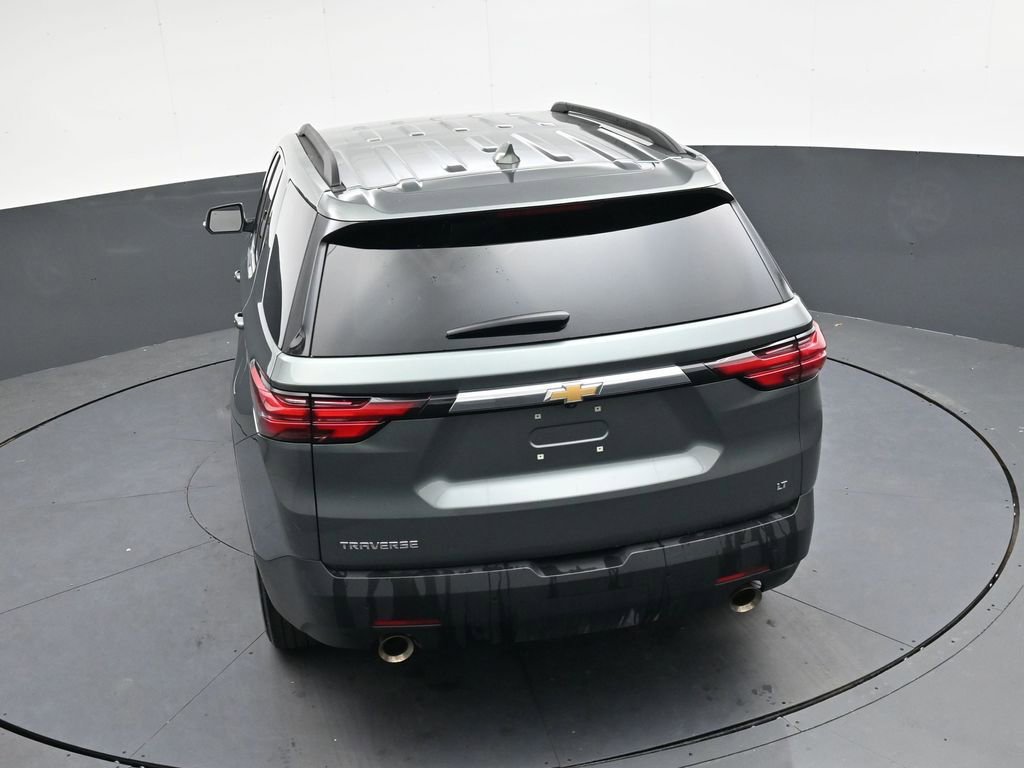 Used 2022 Chevrolet Traverse LT image 14