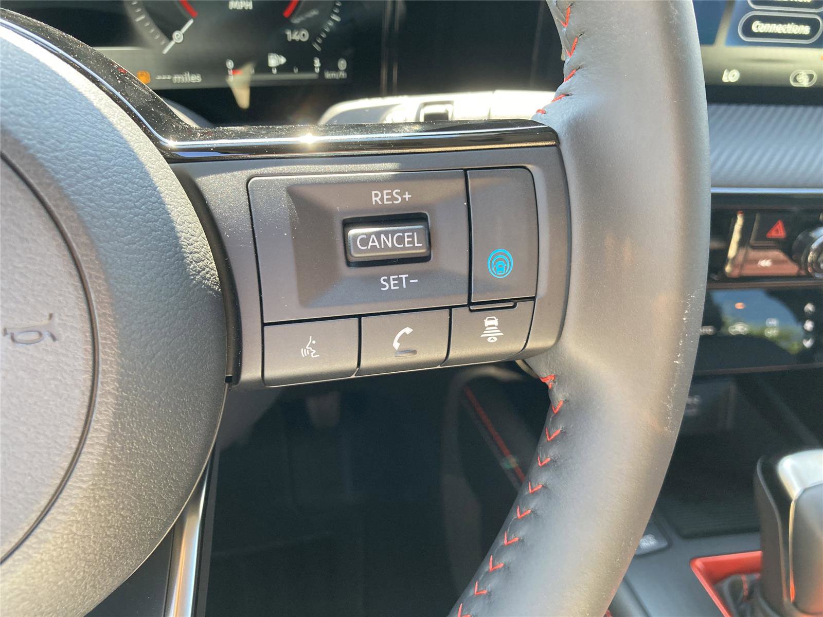 New 2026 Nissan Kicks SR image 20