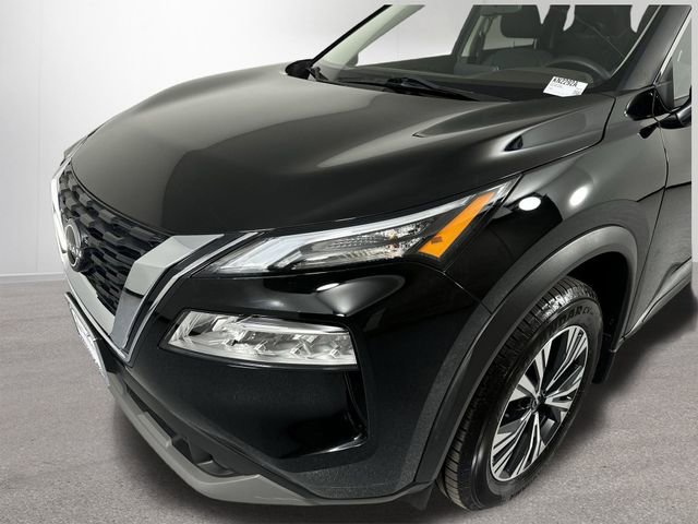 Used 2023 Nissan Rogue SV image 28