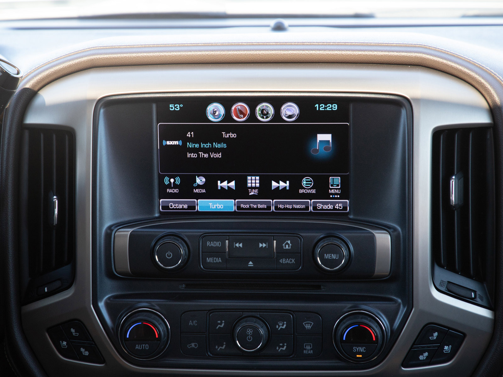 Used 2018 GMC Sierra 2500 Denali image 15