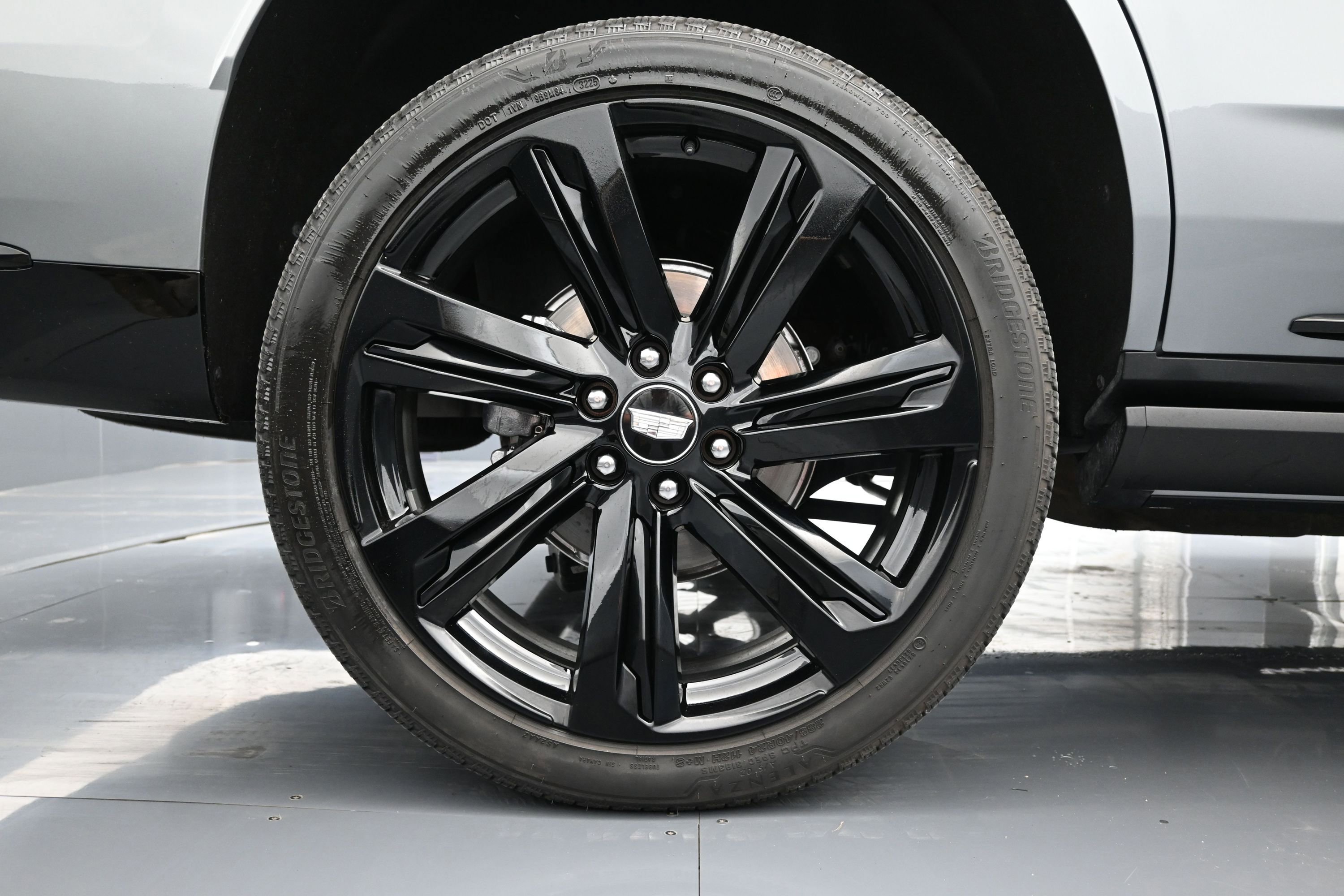 Used 2026 Cadillac Escalade Sport w/ Touring Package AWD/4WD image 18