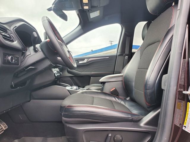 Certified 2023 Ford Escape ST-Line w/ Tech Pack #1 image 5