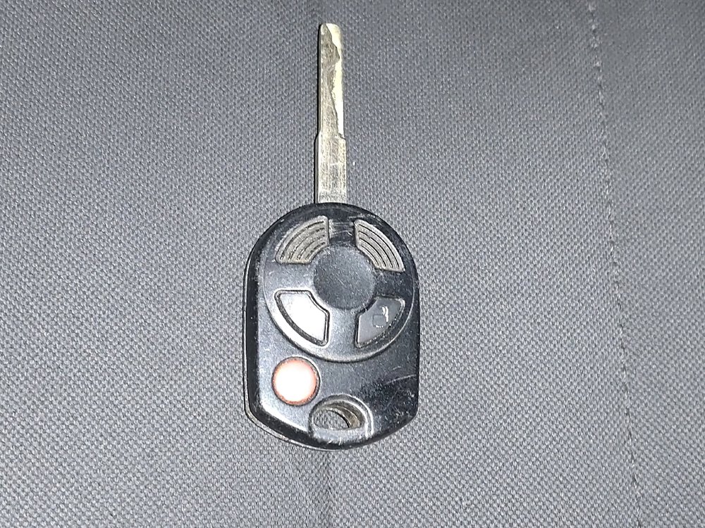 Used 2019 Ford Escape S image 32