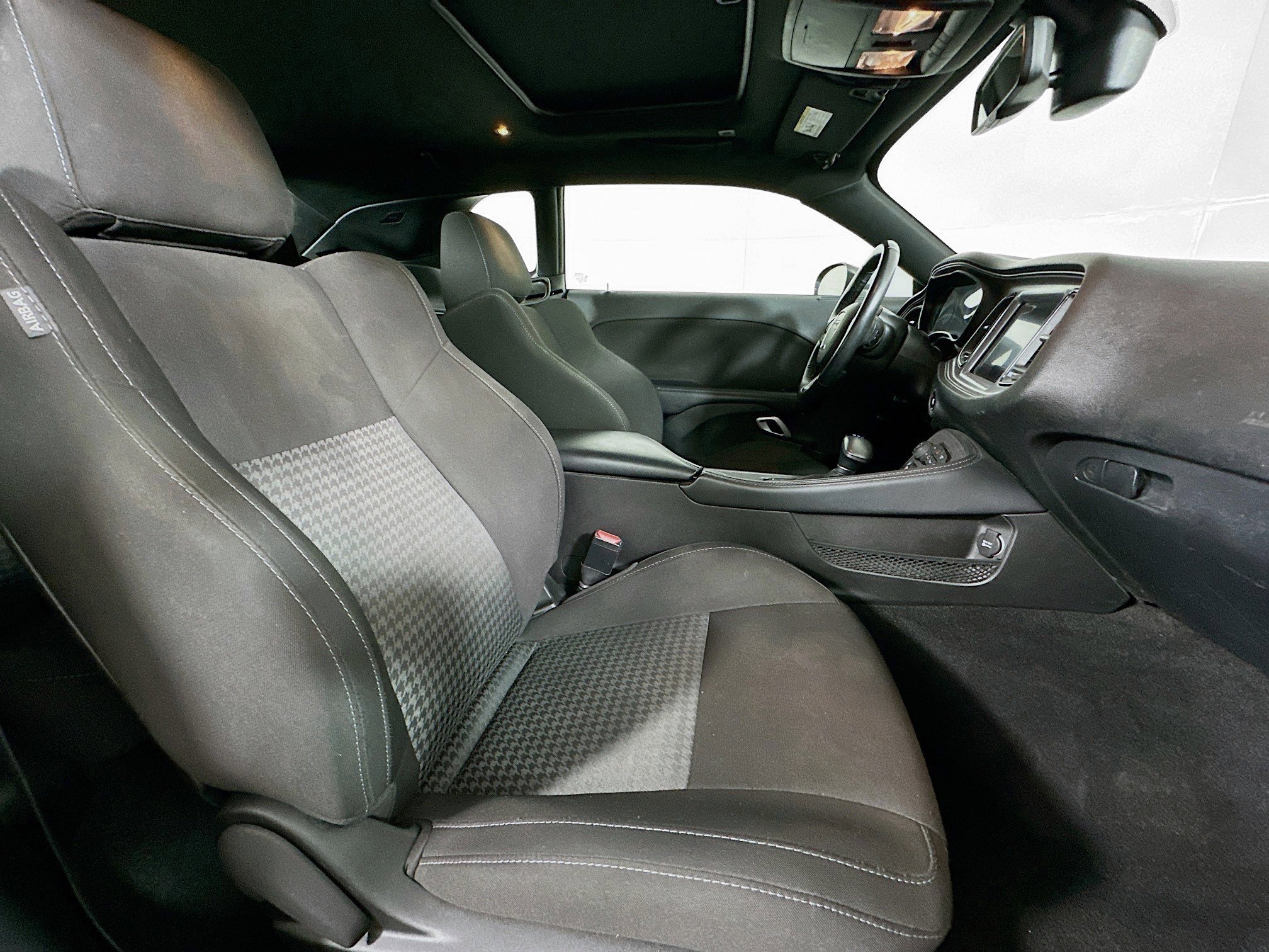 Used 2023 Dodge Challenger GT w/ Blacktop Package image 29