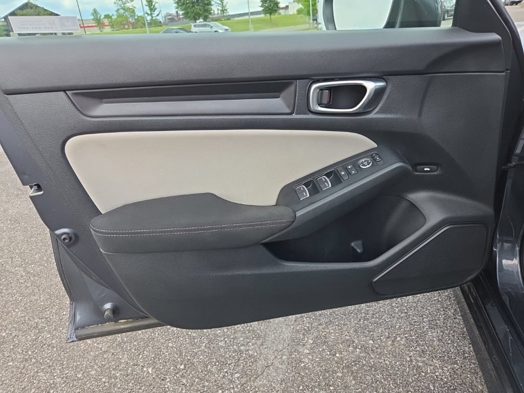 Used 2023 Honda Civic LX image 13