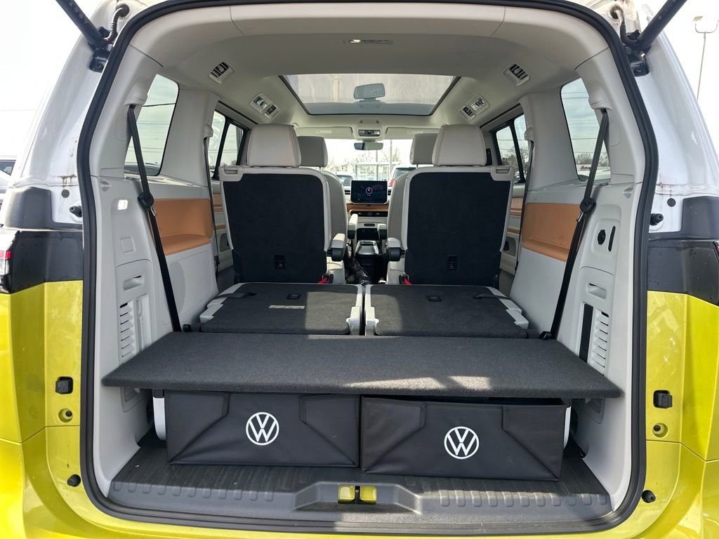 New 2025 Volkswagen ID. Buzz 1st Edition AWD/4WD image 27