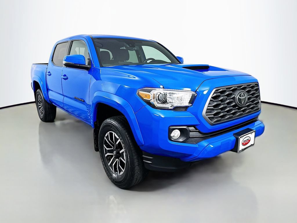 Certified 2021 Toyota Tacoma TRD Sport w/ Technology Package AWD/4WD image 3