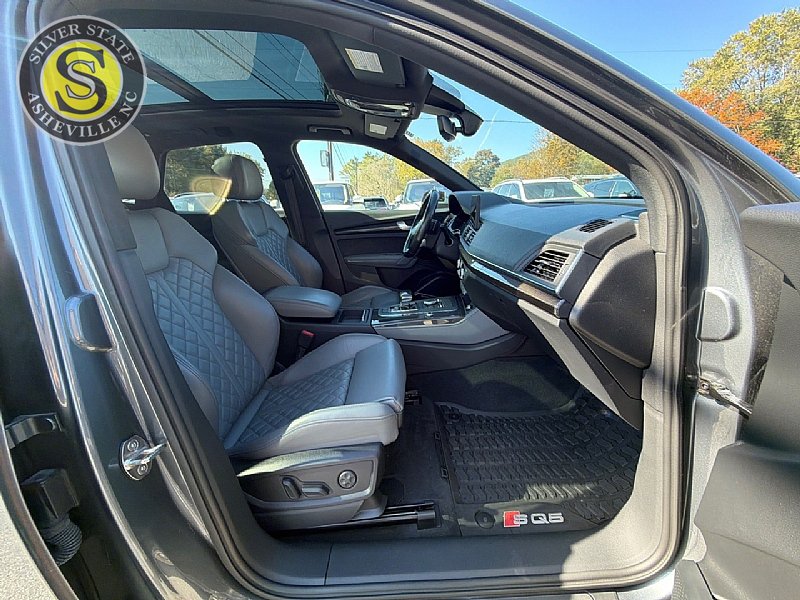 Used 2018 Audi SQ5 Premium Plus w/ S Sport Package AWD/4WD image 16