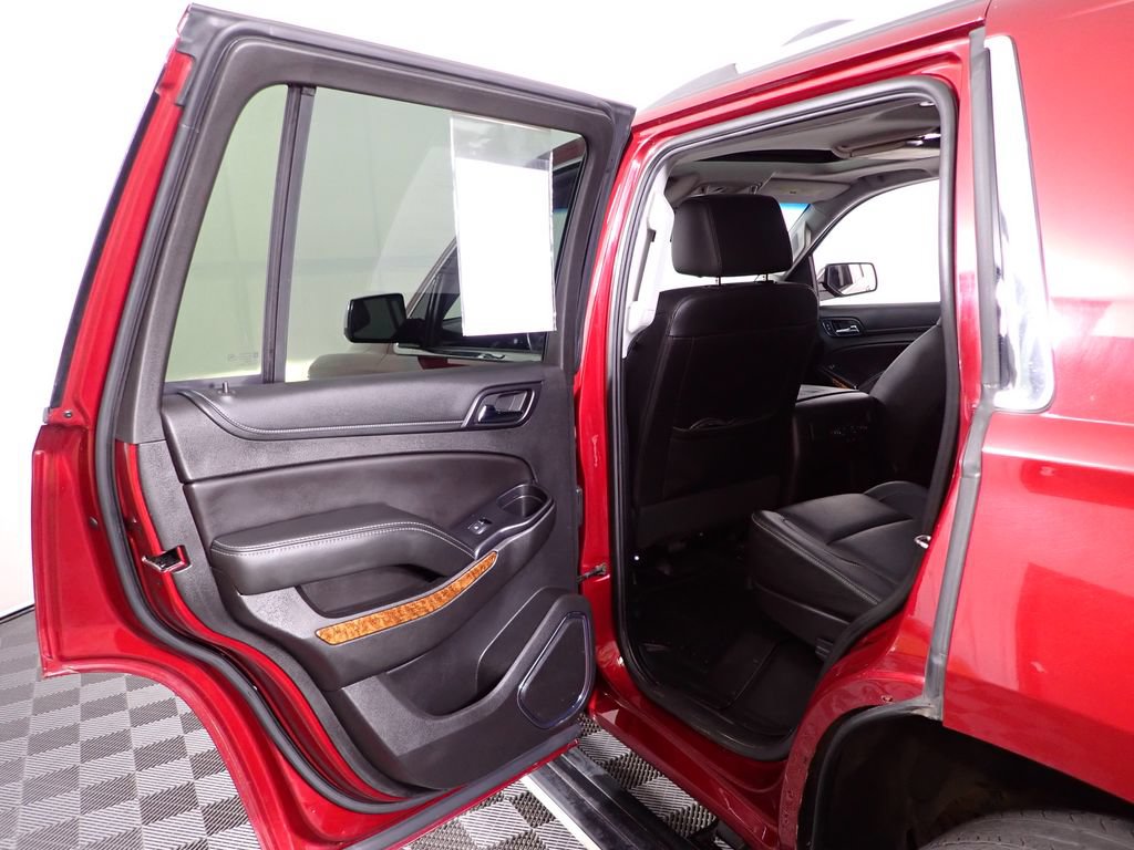 Used 2018 Chevrolet Tahoe Premier AWD/4WD image 38