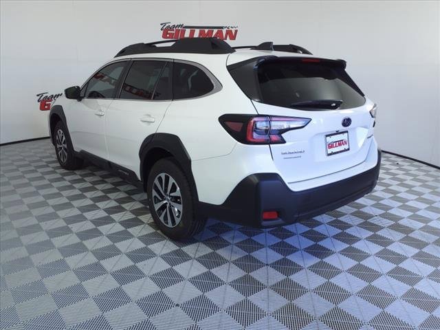 New 2025 Subaru Outback Premium image 2