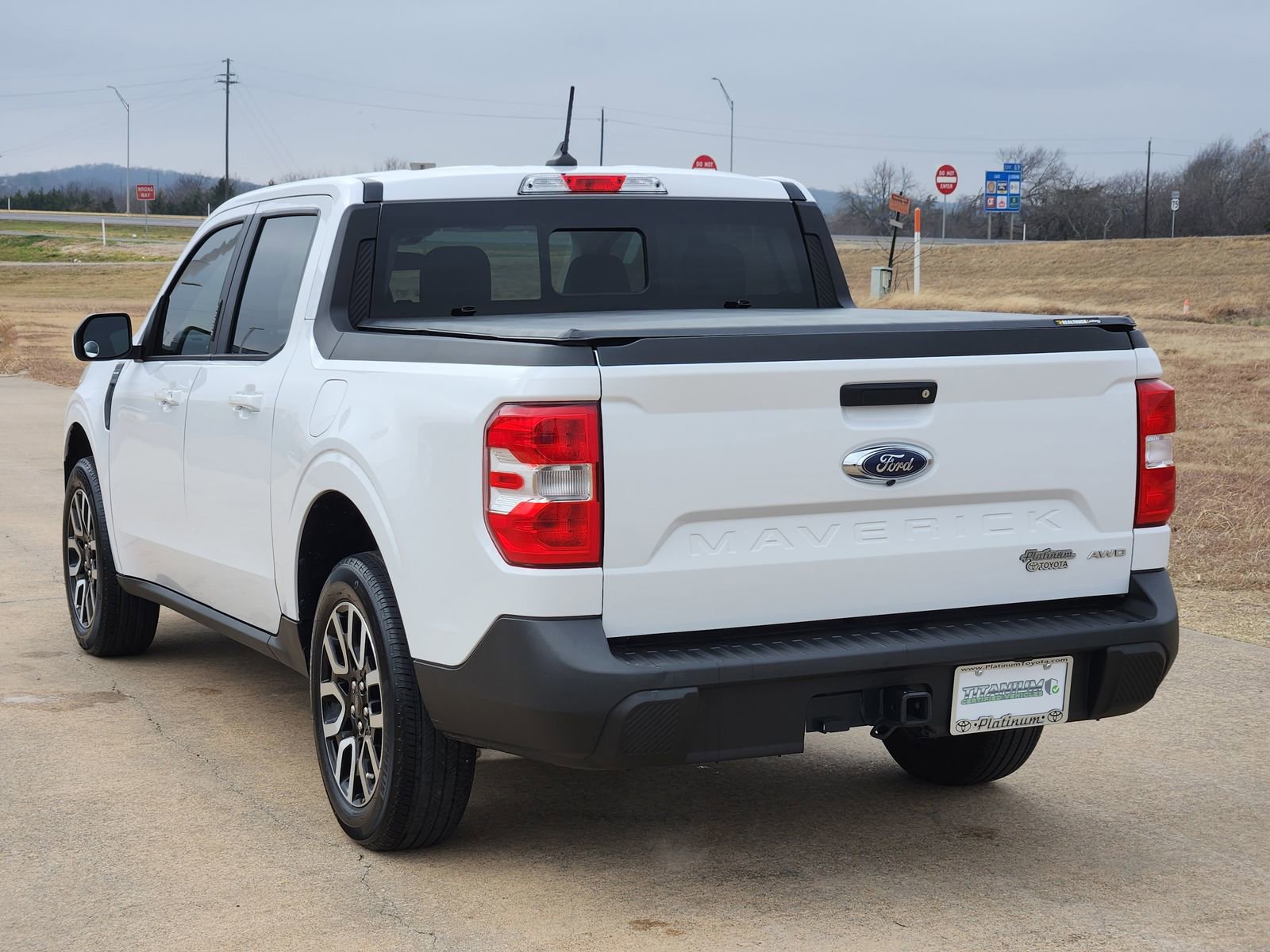 Used 2023 Ford Maverick Lariat w/ Lariat Luxury Package image 5