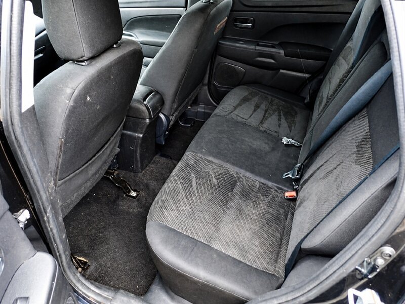 Used 2013 Mitsubishi Outlander Sport SE AWD/4WD image 24