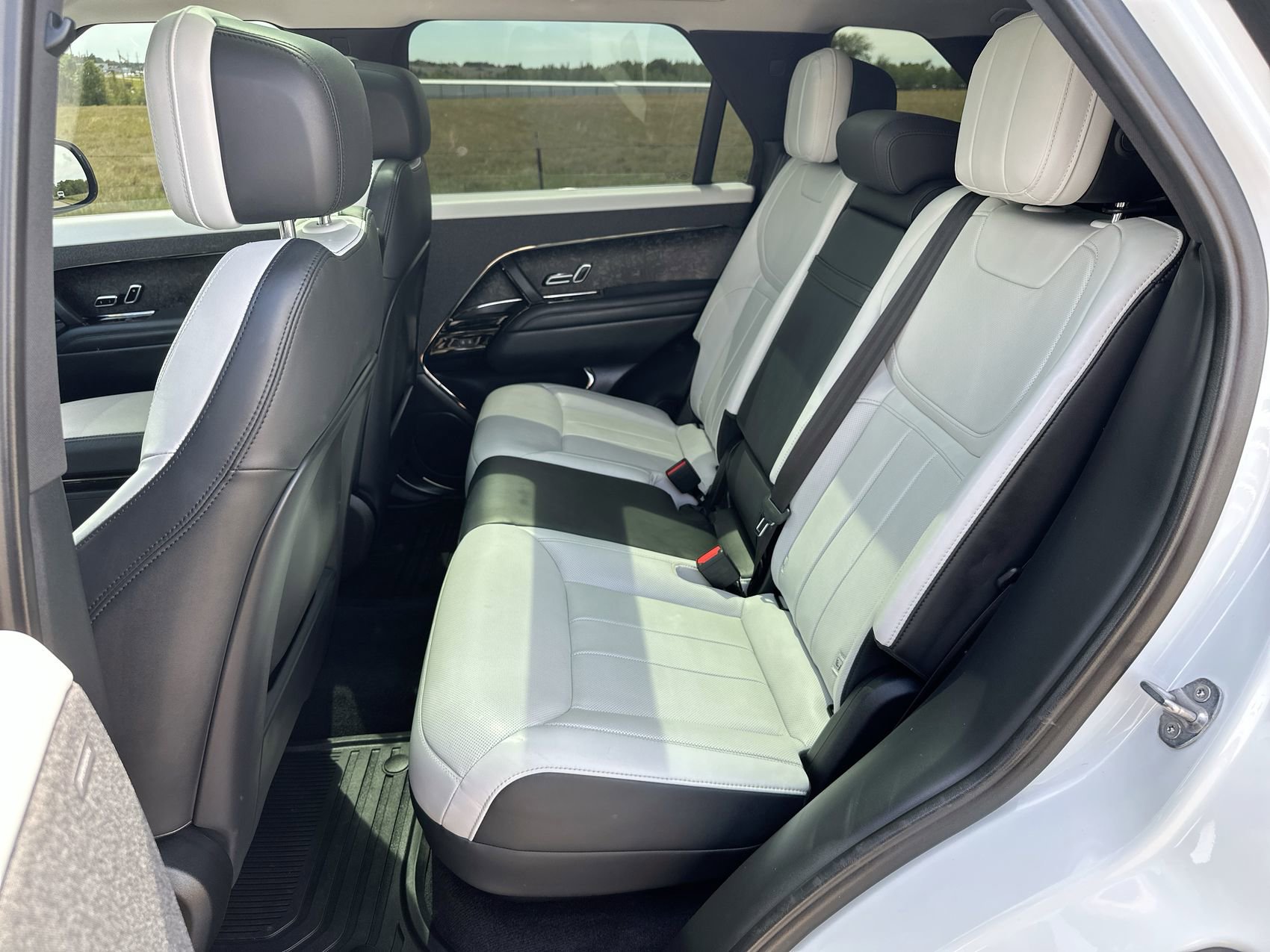 Used 2023 Land Rover Range Rover Sport SE Dynamic image 22