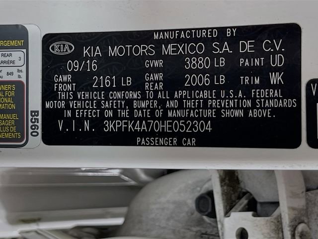 Used 2017 Kia Forte LX FWD image 29