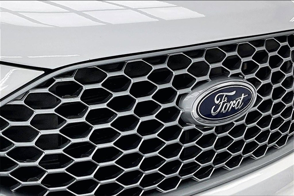 Used 2024 Ford Edge SEL w/ Convenience Package image 28