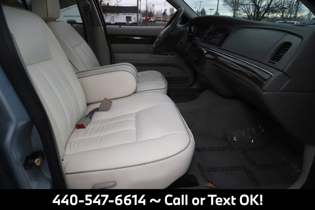 Used 2004 Mercury Grand Marquis GS image 29